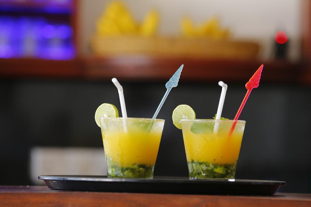 אונה ואטונה Flamingo Guest House מראה חיצוני תמונה